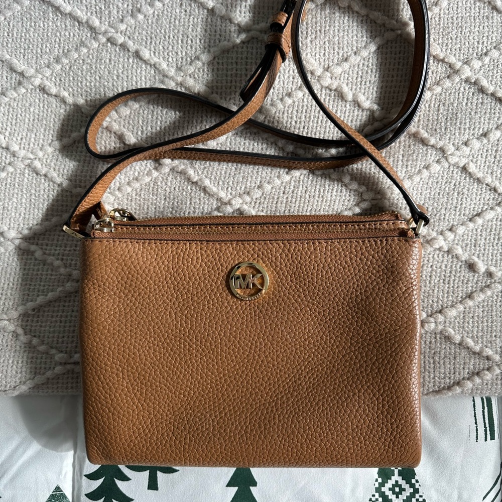 Michael Kors -Authentic